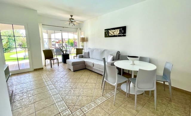 3 quarto Moradia para venda em Caleta de Fuste, Antigua com piscina - 515 000 € (Ref: 9938781)