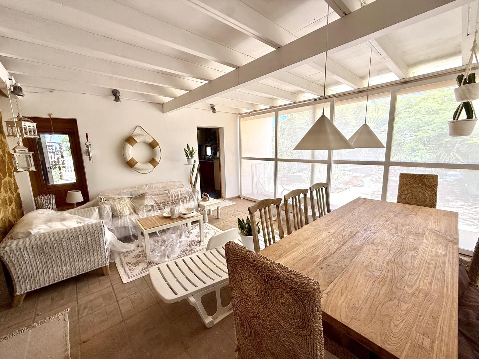 4 bedroom Villa for sale in Antigua - € 495,000 (Ref: 9956373)