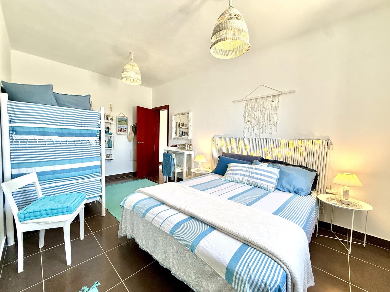 4 bedroom Villa for sale in Antigua - € 495,000 (Ref: 9956373)