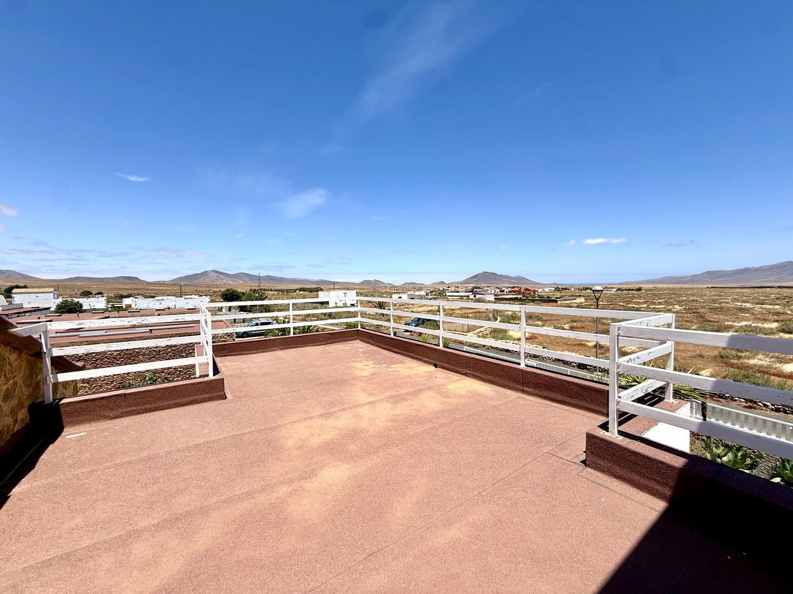 4 bedroom Villa for sale in Antigua - € 495,000 (Ref: 9956373)