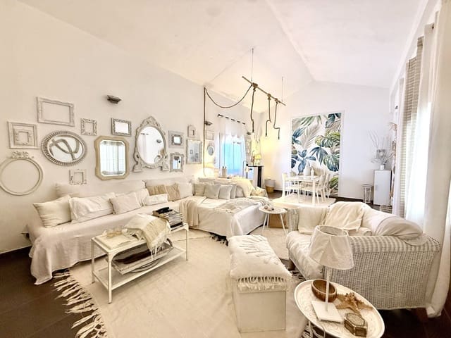 4 chambre Villa/Maison à vendre à Antigua - 495 000 € (Ref: 9956373)