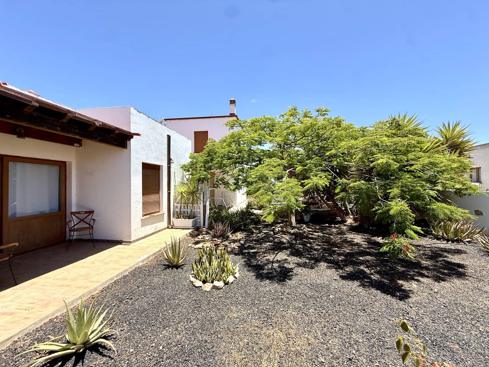 4 bedroom Villa for sale in Antigua - € 495,000 (Ref: 9956373)