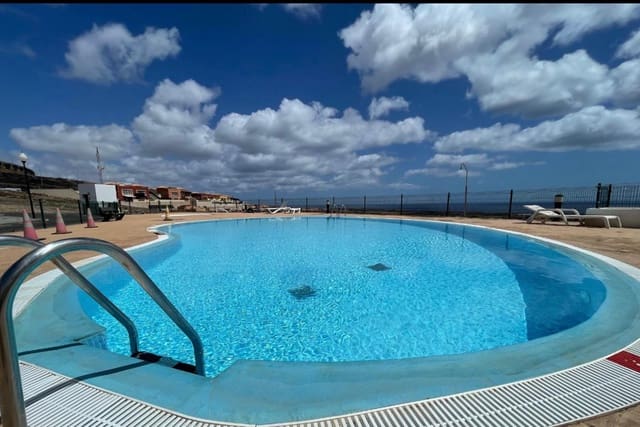 3 sovrum Lägenhet till salu i Caleta de Fuste, Antigua med pool garage - 310 000 € (Ref: 9978046)