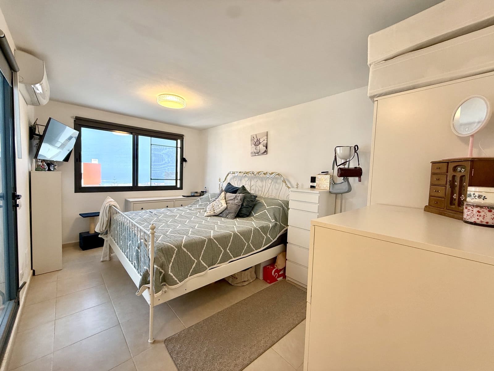 3 soveværelse Lejlighed til salg i Caleta de Fuste med swimmingpool garage - € 310.000 (Ref: 9978046)