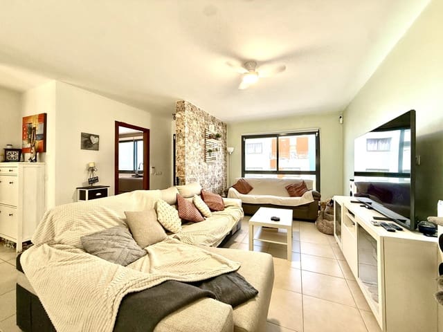3 sovrum Lägenhet till salu i Caleta de Fuste, Antigua med pool garage - 310 000 € (Ref: 9978046)