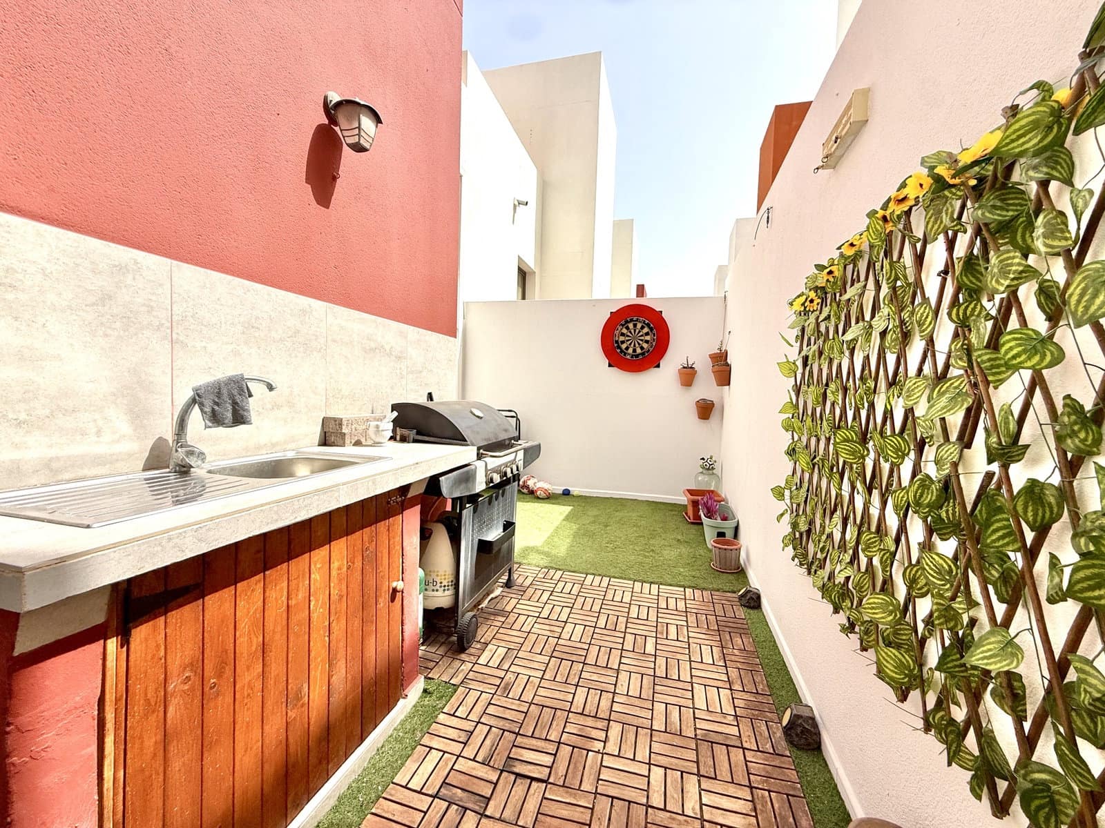 3 soveværelse Lejlighed til salg i Caleta de Fuste med swimmingpool garage - € 310.000 (Ref: 9978046)