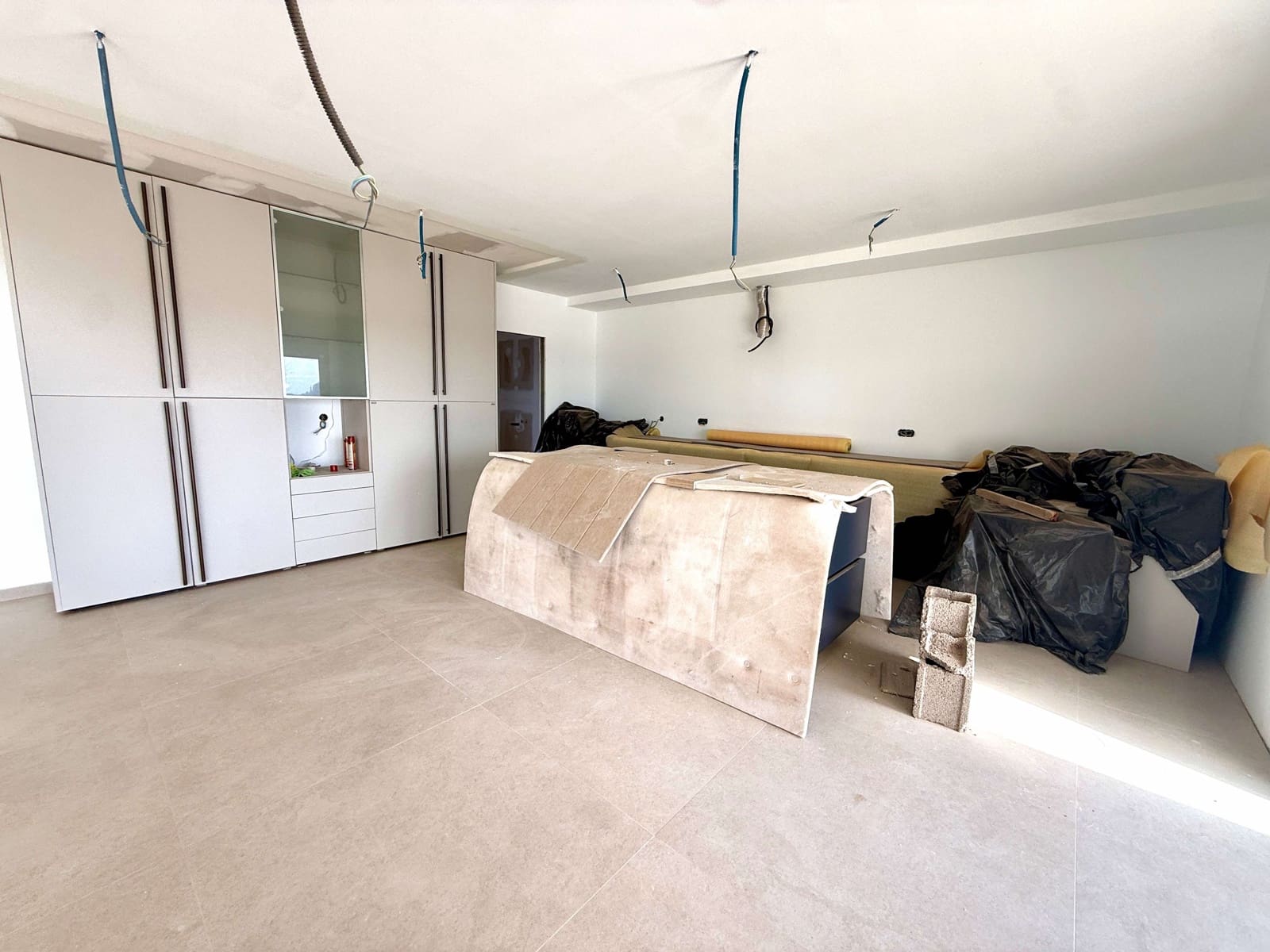 3 Zimmer Villa zu verkaufen in Corralejo mit Pool Garage - 1.200.000 € (Ref: 9991905)