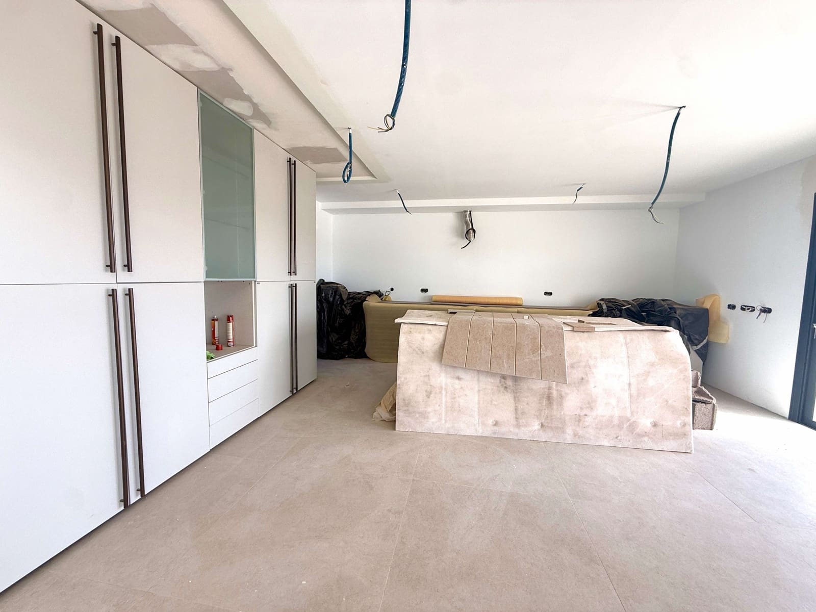 3 Zimmer Villa zu verkaufen in Corralejo mit Pool Garage - 1.200.000 € (Ref: 9991905)