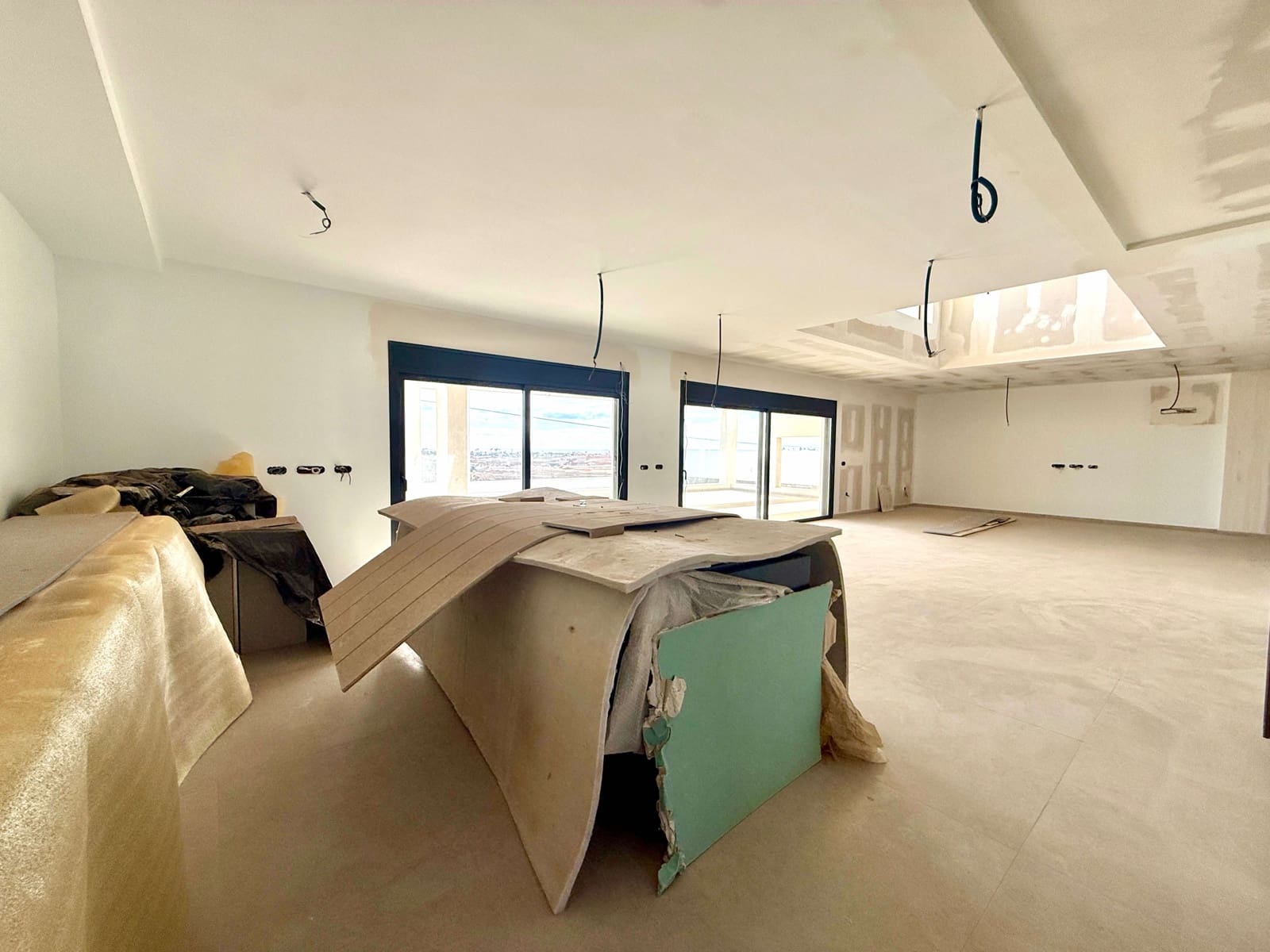 3 Zimmer Villa zu verkaufen in Corralejo mit Pool Garage - 1.200.000 € (Ref: 9991905)