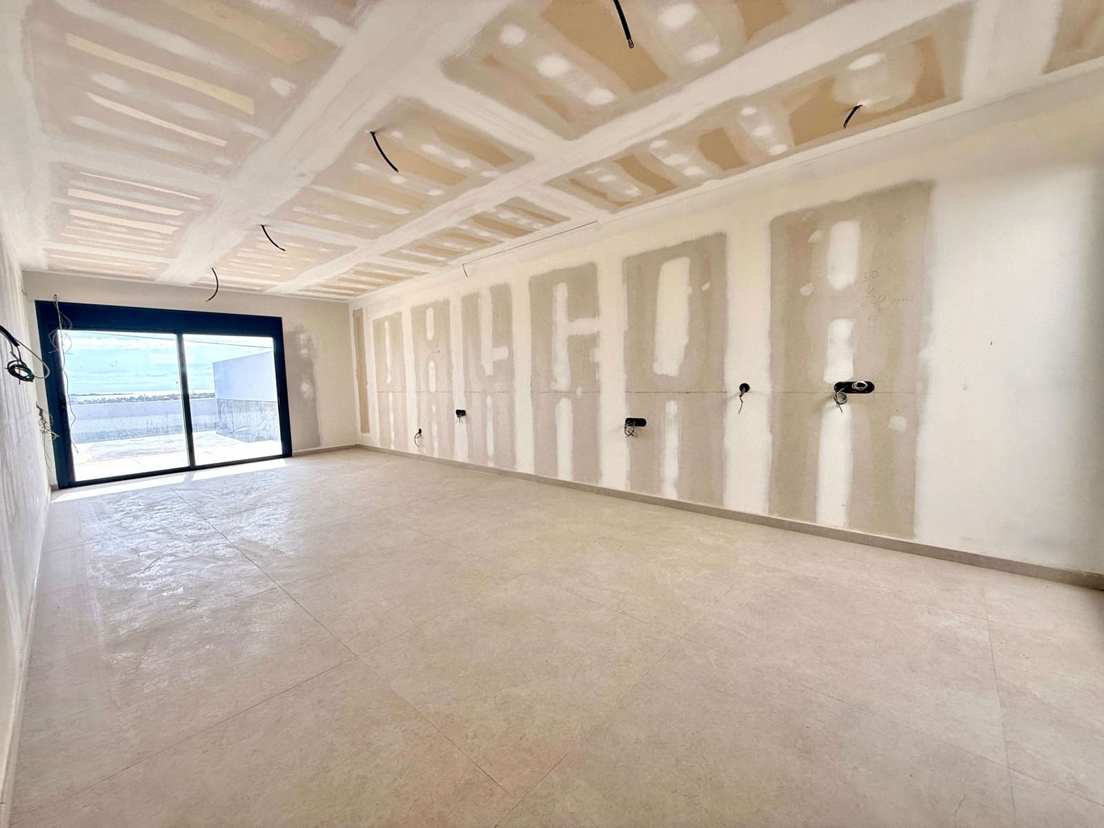 3 Zimmer Villa zu verkaufen in Corralejo mit Pool Garage - 1.200.000 € (Ref: 9991905)