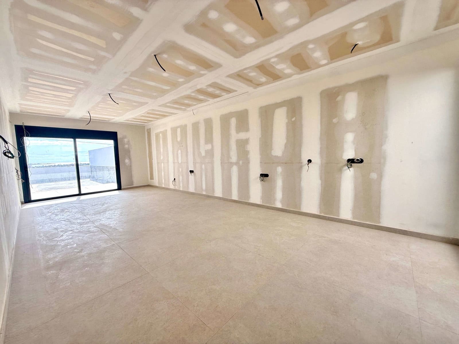 3 Zimmer Villa zu verkaufen in Corralejo mit Pool Garage - 1.200.000 € (Ref: 9991905)