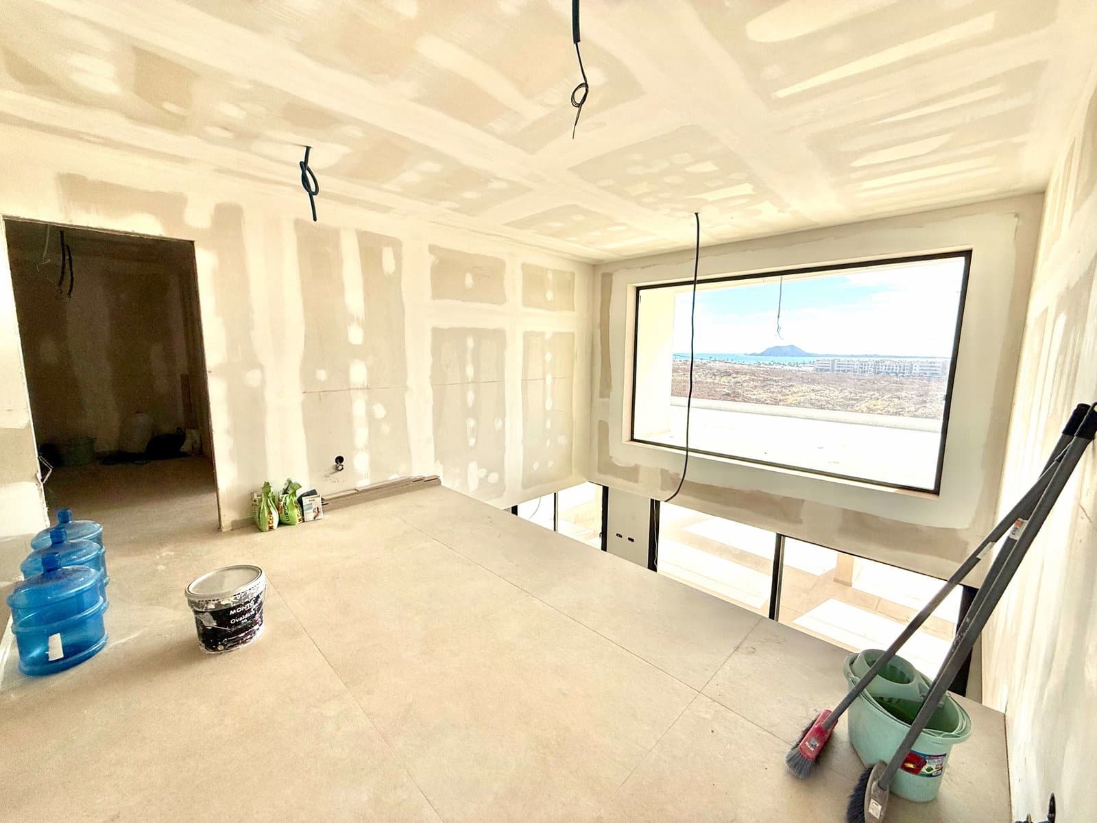 3 Zimmer Villa zu verkaufen in Corralejo mit Pool Garage - 1.200.000 € (Ref: 9991905)