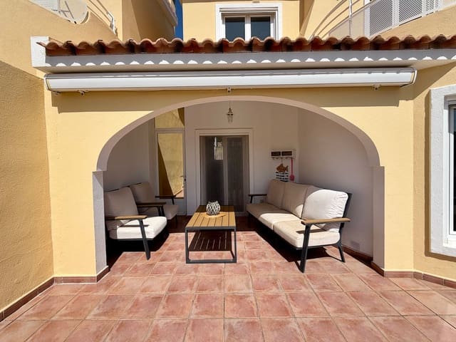 3 quarto Moradia para venda em Gata de Gorgos com piscina garagem - 245 000 € (Ref: 10091017)