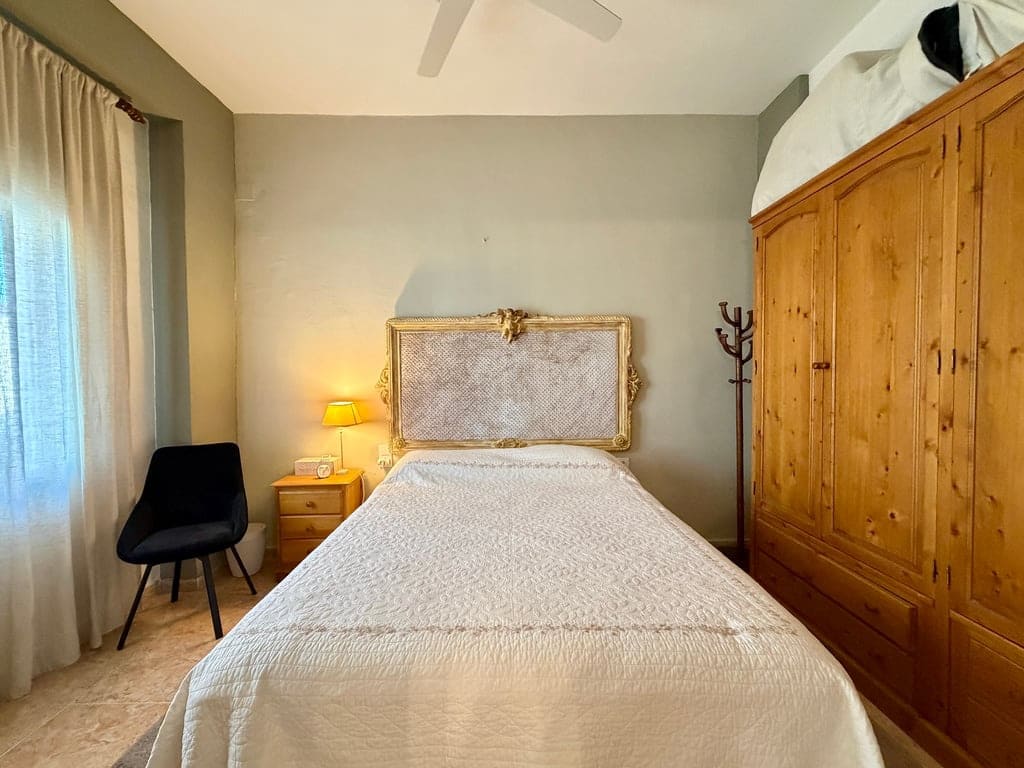 5 quarto Casa em Banda para venda em Pego com garagem - 349 000 € (Ref: 10134895)