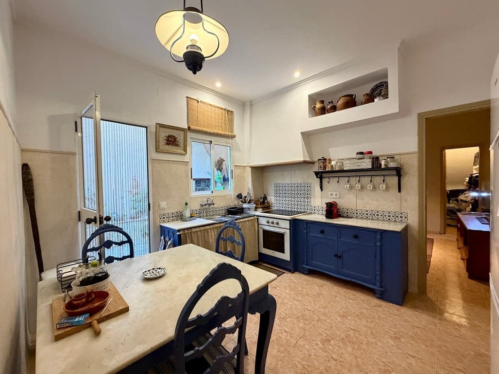 5 quarto Casa em Banda para venda em Pego com garagem - 349 000 € (Ref: 10134895)