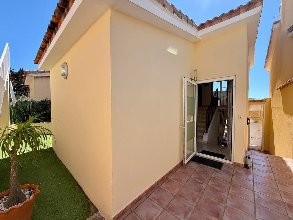 3 quarto Moradia para venda em Gata de Gorgos com piscina garagem - 245 000 € (Ref: 10153691)