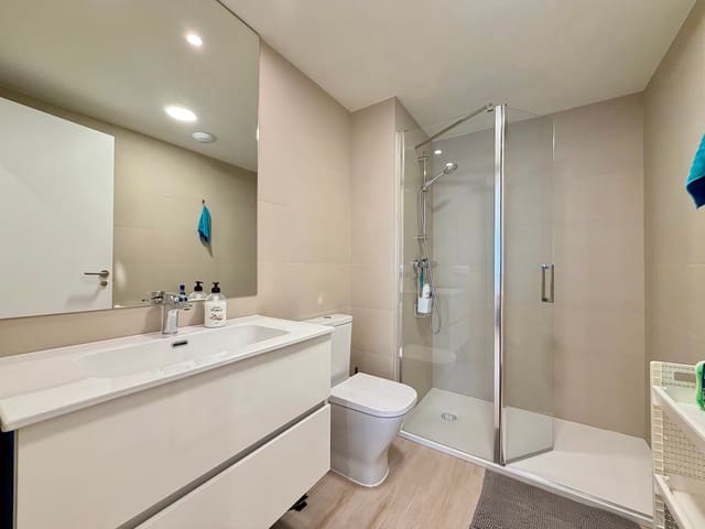 2 soveværelse Lejlighed til salg i Javea / Xàbia med swimmingpool garage - € 395.000 (Ref: 10176080)