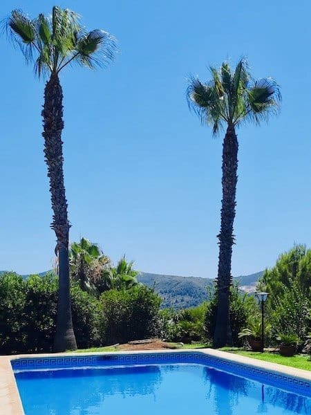 4 soveværelse Villa til salg i Ador med swimmingpool garage - € 535.000 (Ref: 7122381)