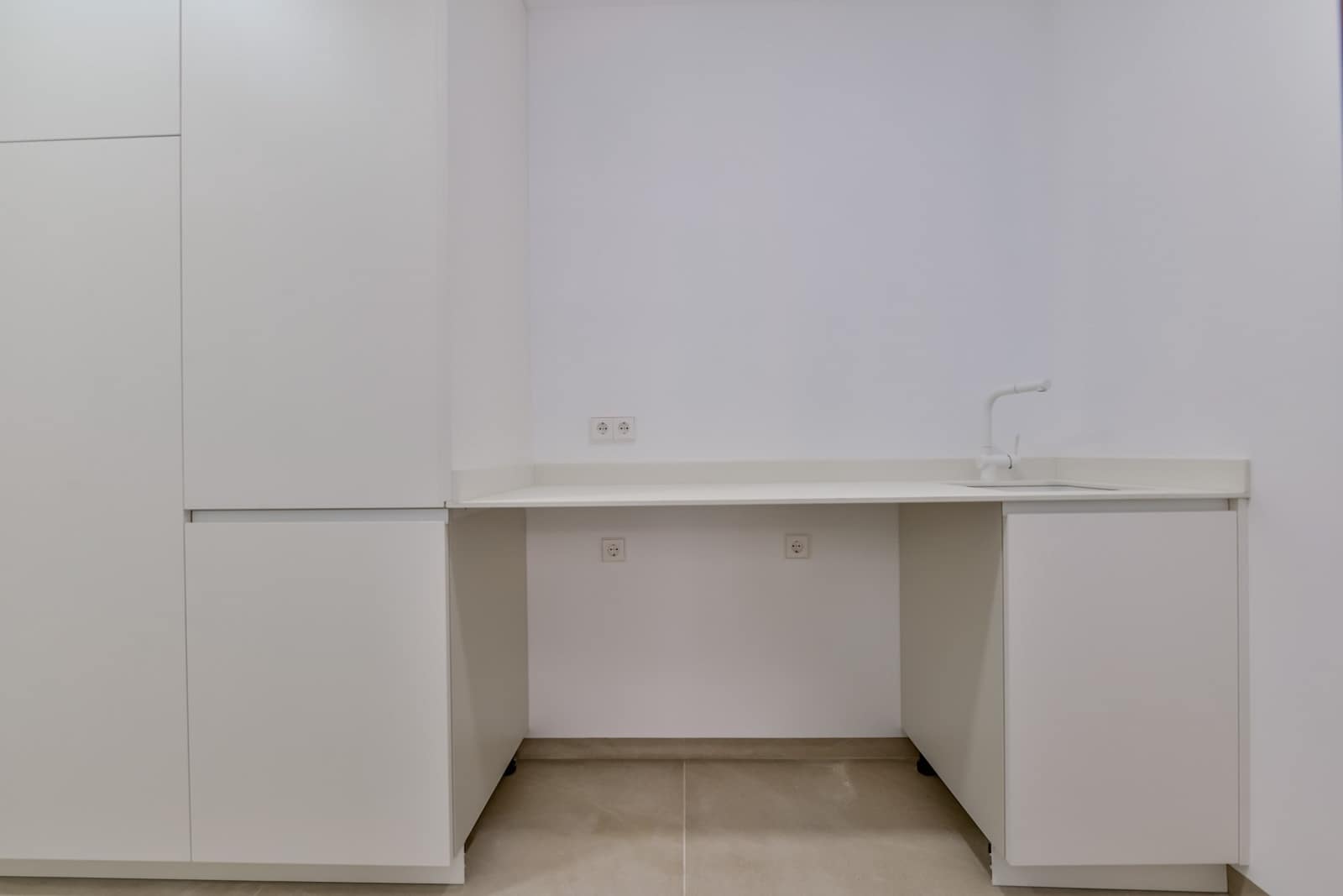 4 bedroom Villa for sale in Altea with garage - € 2,795,000 (Ref: 8413799)