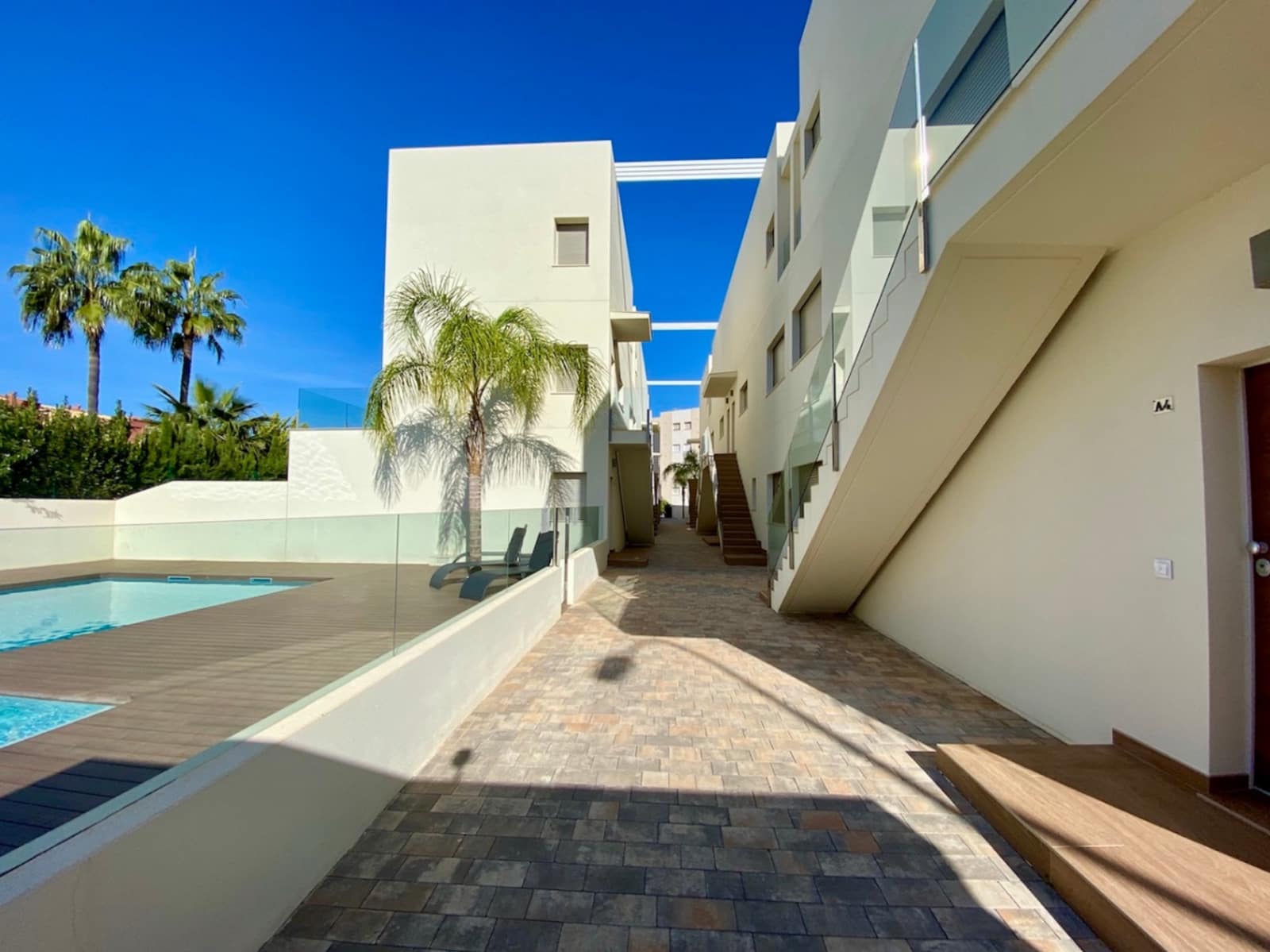 3 slaapkamer Appartement te koop in Denia met zwembad - € 315.000 (Ref: 8744531)