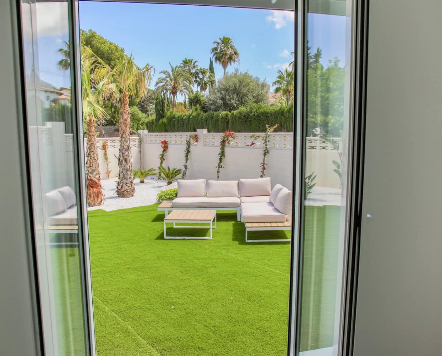 2 bedroom Apartment for sale in Denia with pool garage - € 381,150 (Ref: 8744536)