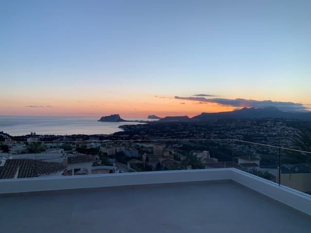 3 chambre Villa/Maison à vendre à Benitachell / Benitatxell avec piscine garage - 2 495 000 € (Ref: 8848277)