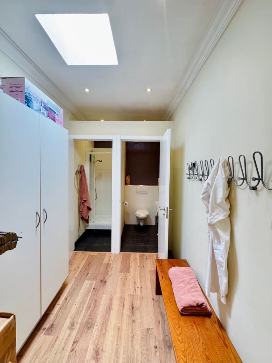 2 bedroom Commercial for sale in Javea / Xabia with garage - € 795,000 (Ref: 9061736)