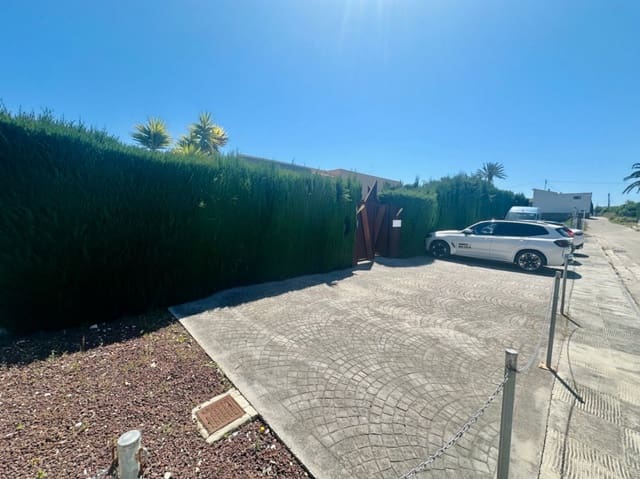 2 bedroom Commercial for sale in Javea / Xàbia with garage - € 795,000 (Ref: 9061736)