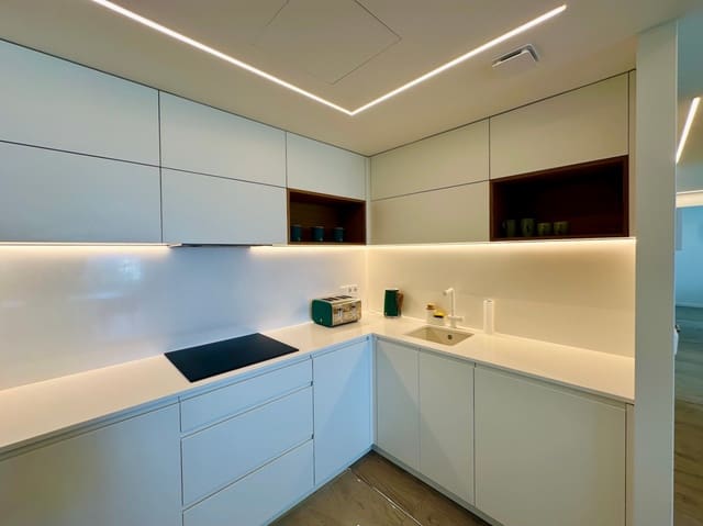 3 Zimmer Apartment zu verkaufen in La Sella mit Pool Garage - 650.000 € (Ref: 9231966)