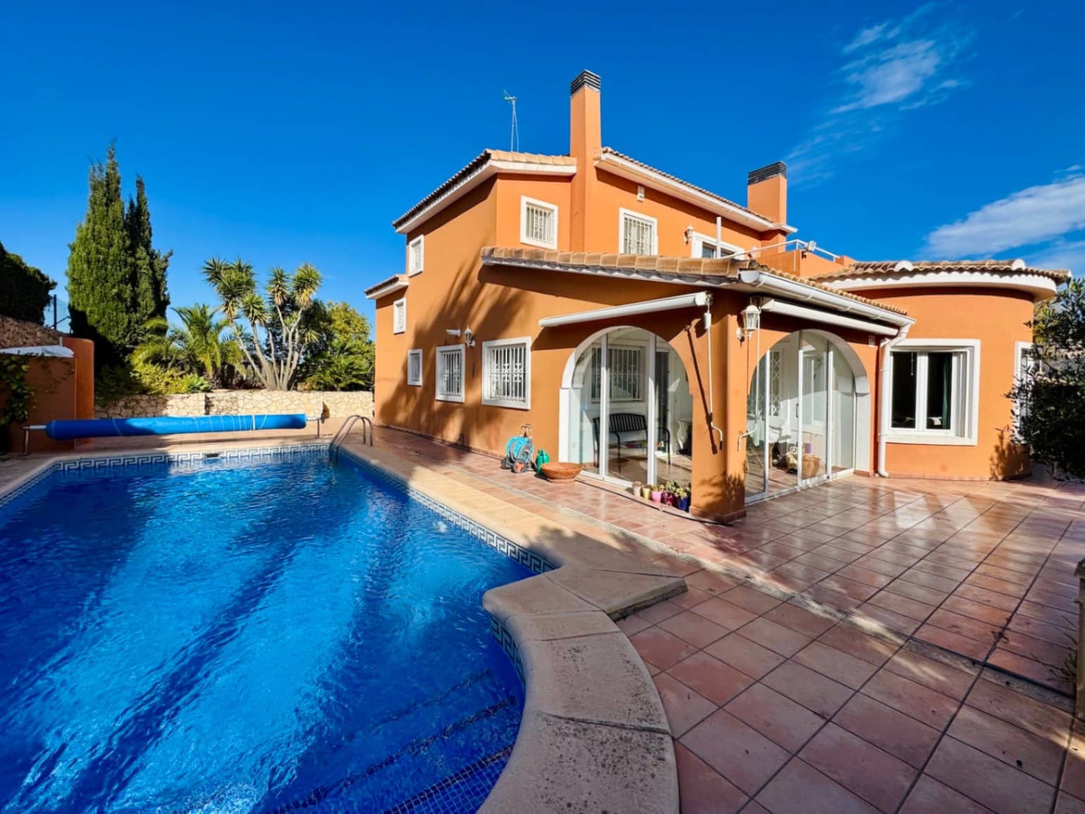 3 Zimmer Villa zu verkaufen in Gata de Gorgos mit Pool Garage - 420.000 € (Ref: 9432295)