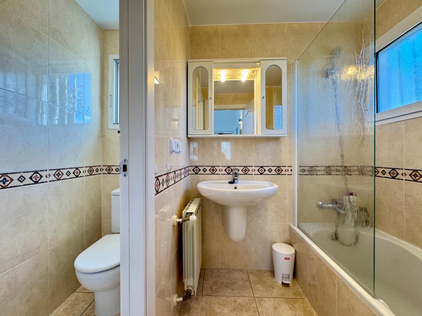 3 Zimmer Villa zu verkaufen in Gata de Gorgos mit Pool Garage - 420.000 € (Ref: 9432295)