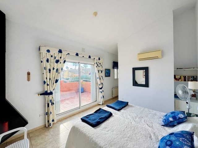 3 soverom Villa til salgs i Gata de Gorgos med svømmebasseng garasje - € 420 000 (Ref: 9511190)