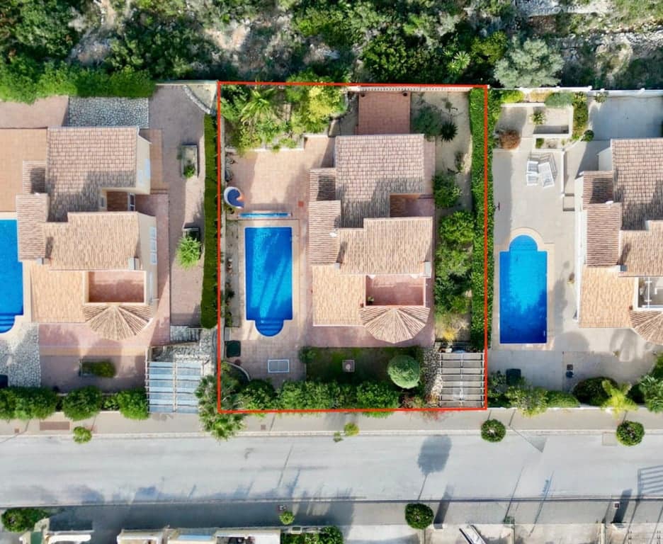 3 soverom Villa til salgs i Gata de Gorgos med svømmebasseng garasje - € 420 000 (Ref: 9511190)