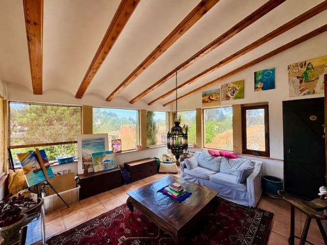 4 quarto Quinta/Casa Rural para venda em Javea / Xàbia com piscina garagem - 635 000 € (Ref: 9532318)