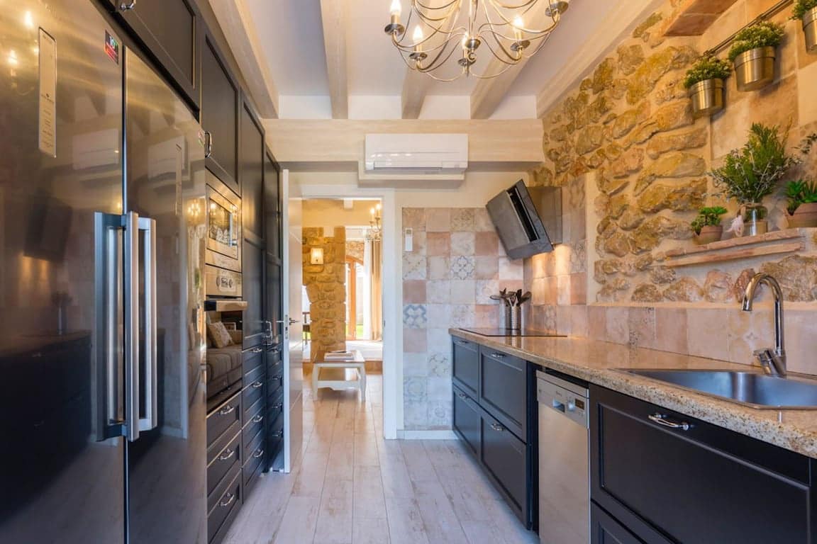 12 bedroom Finca/Country House for sale in Lliber with pool garage - € 1,550,000 (Ref: 9533381)