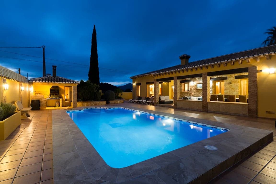 12 bedroom Finca/Country House for sale in Lliber with pool garage - € 1,550,000 (Ref: 9533381)