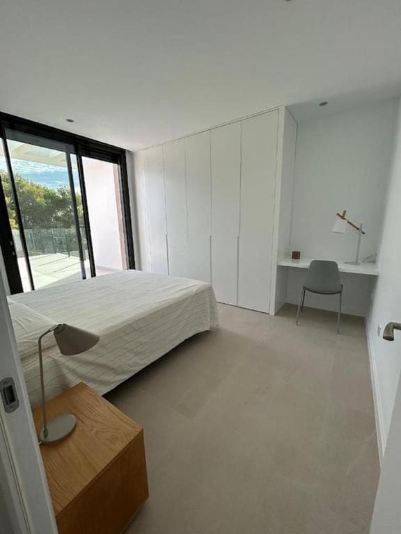 4 bedroom Villa for sale in Teulada with pool garage - € 1,585,000 (Ref: 9533382)