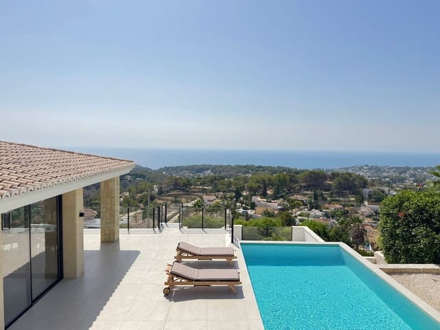 3 soveværelse Villa til salg i Benissa med swimmingpool garage - € 2.600.000 (Ref: 9533385)