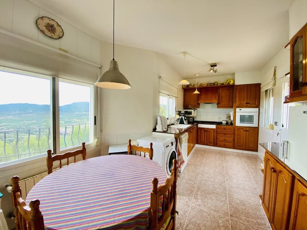 5 bedroom Villa for sale in Villalonga with pool garage - € 535,000 (Ref: 9533388)