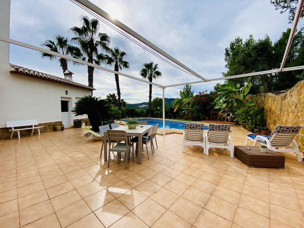 5 sypialnia Willa na sprzedaż w Villalonga z basenem garażem - 535 000 € (Ref: 9533388)