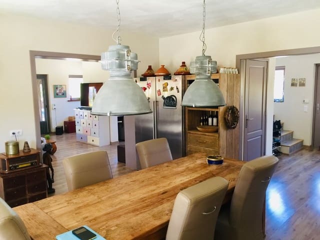 Chalet de 5 habitaciones en Pedreguer en venta con piscina garaje - 1.495.000 € (Ref: 9533392)