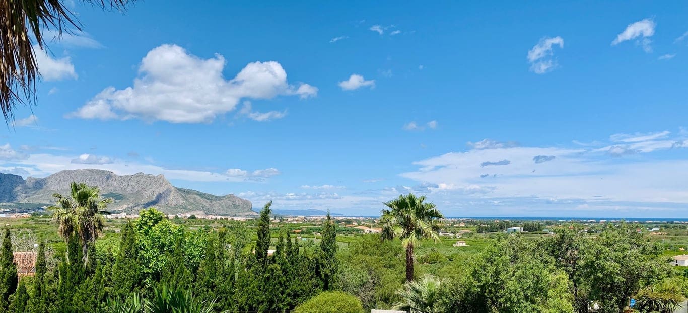 Chalet de 5 habitaciones en Pedreguer en venta con piscina garaje - 1.495.000 € (Ref: 9533392)