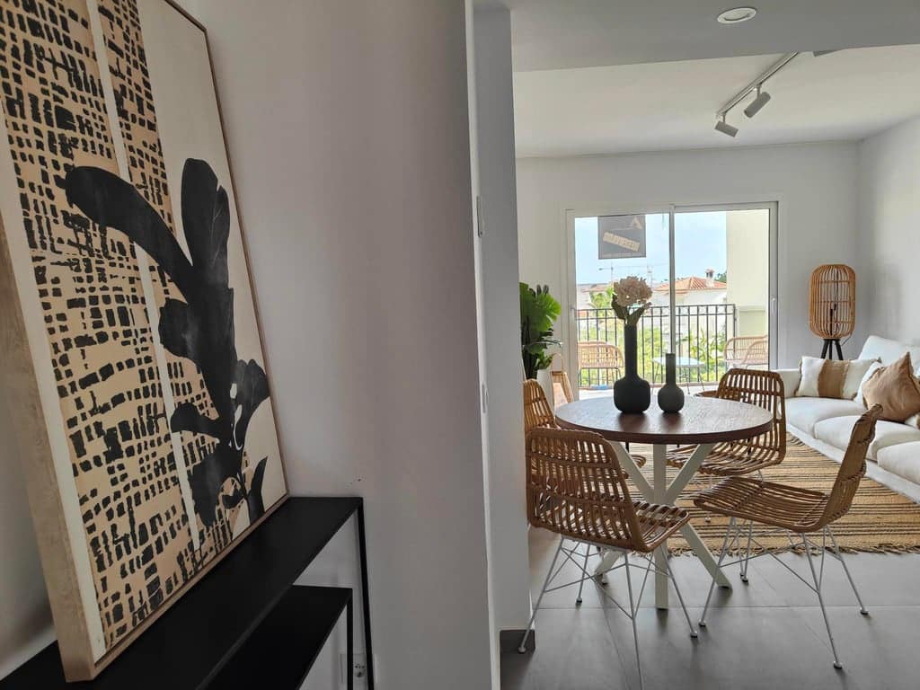 2 soverom Leilighet til salgs i Denia med svømmebasseng garasje - € 381 150 (Ref: 9533399)