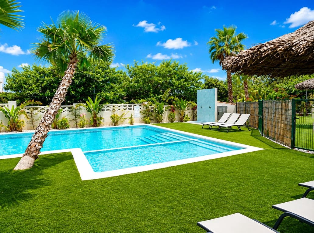 2 soverom Leilighet til salgs i Denia med svømmebasseng garasje - € 381 150 (Ref: 9533399)