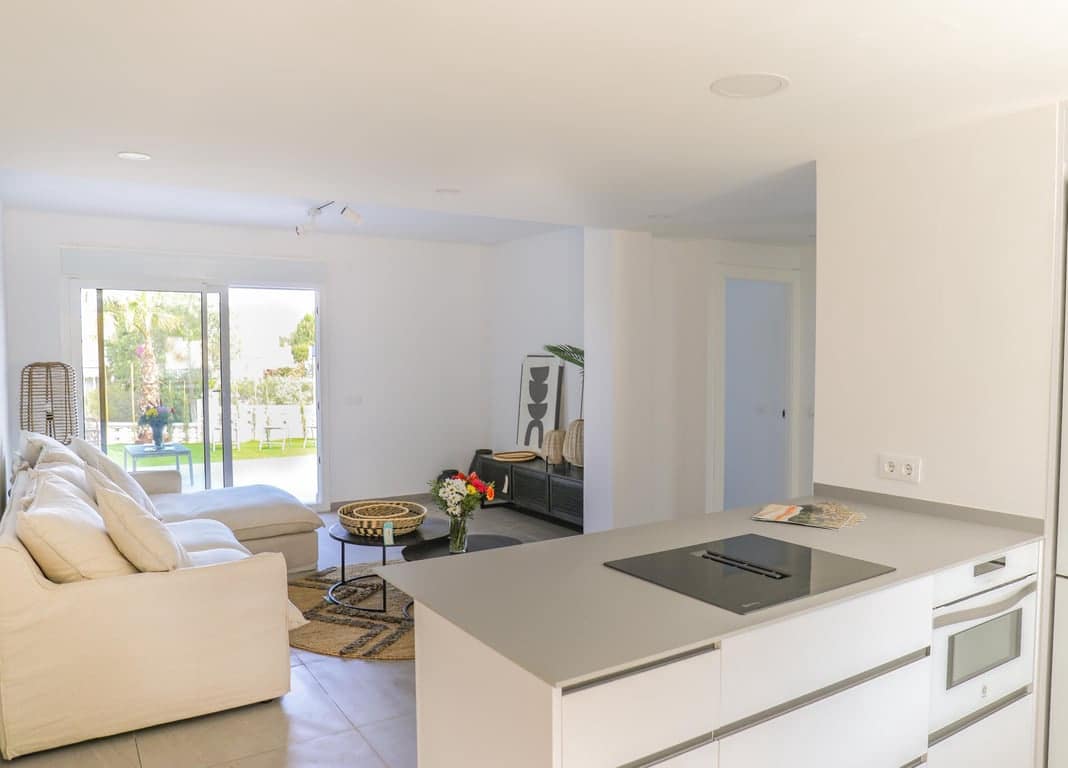 2 bedroom Apartment for sale in Denia with pool garage - € 381,150 (Ref: 9533399)