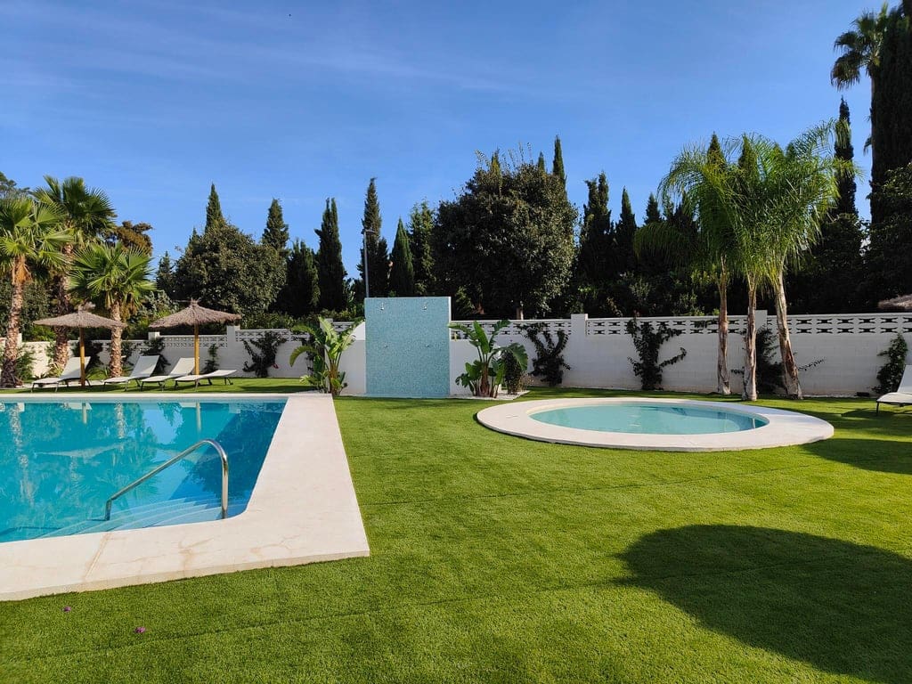 2 bedroom Apartment for sale in Denia with pool garage - € 381,150 (Ref: 9533399)