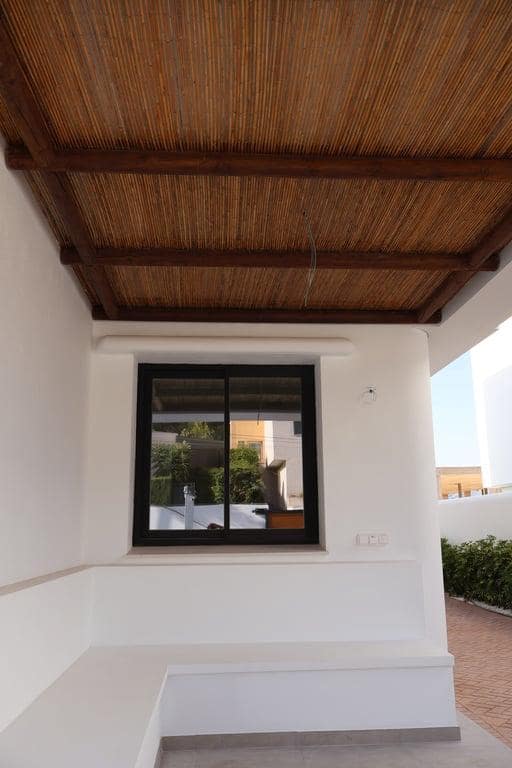 Chalet de 4 habitaciones en Alfaz del Pi / L'Alfàs del Pi en venta con piscina garaje - 895.000 € (Ref: 9533402)