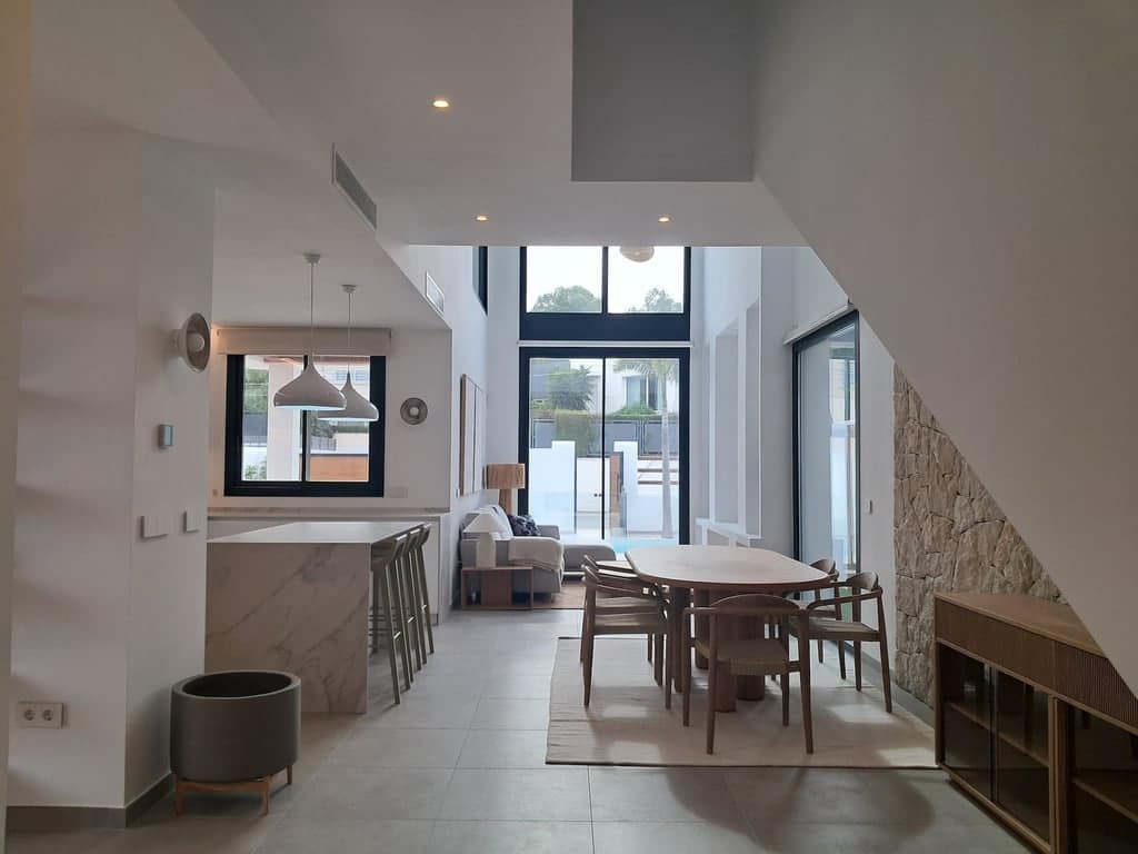 Chalet de 4 habitaciones en Alfaz del Pi / L'Alfàs del Pi en venta con piscina garaje - 895.000 € (Ref: 9533402)