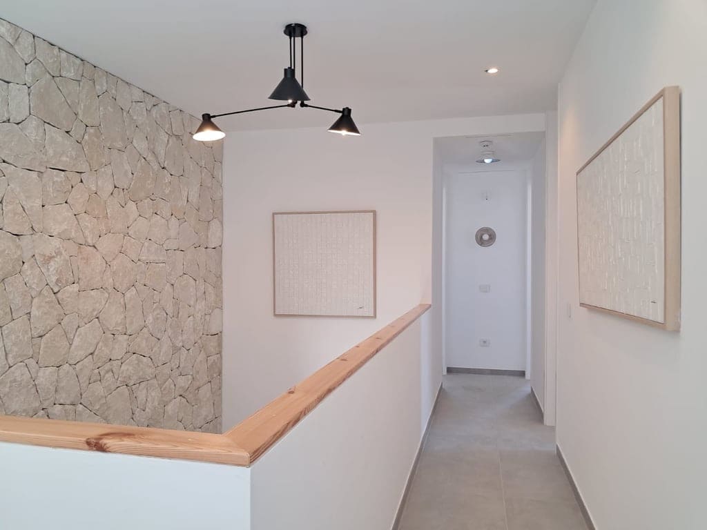 Chalet de 4 habitaciones en Alfaz del Pi / L'Alfàs del Pi en venta con piscina garaje - 895.000 € (Ref: 9533402)