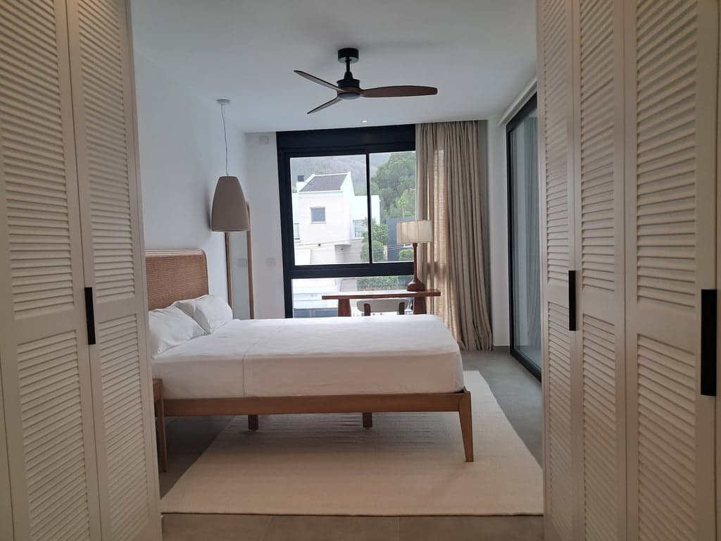 Chalet de 4 habitaciones en Alfaz del Pi / L'Alfàs del Pi en venta con piscina garaje - 895.000 € (Ref: 9533402)